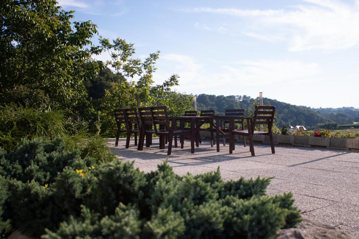 Turisticna Kmetija Sirk Motell Zgornja Velka Exteriör bild